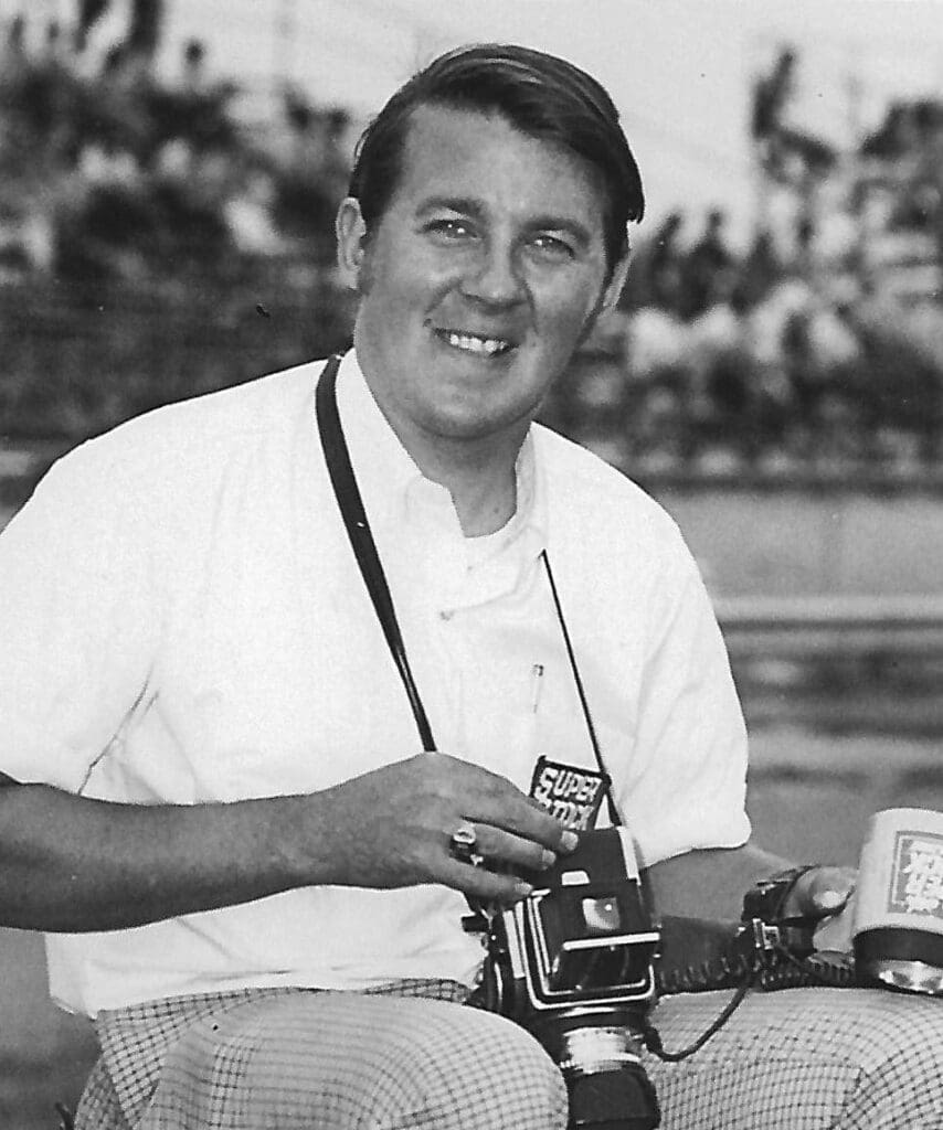 Robert J McClurg